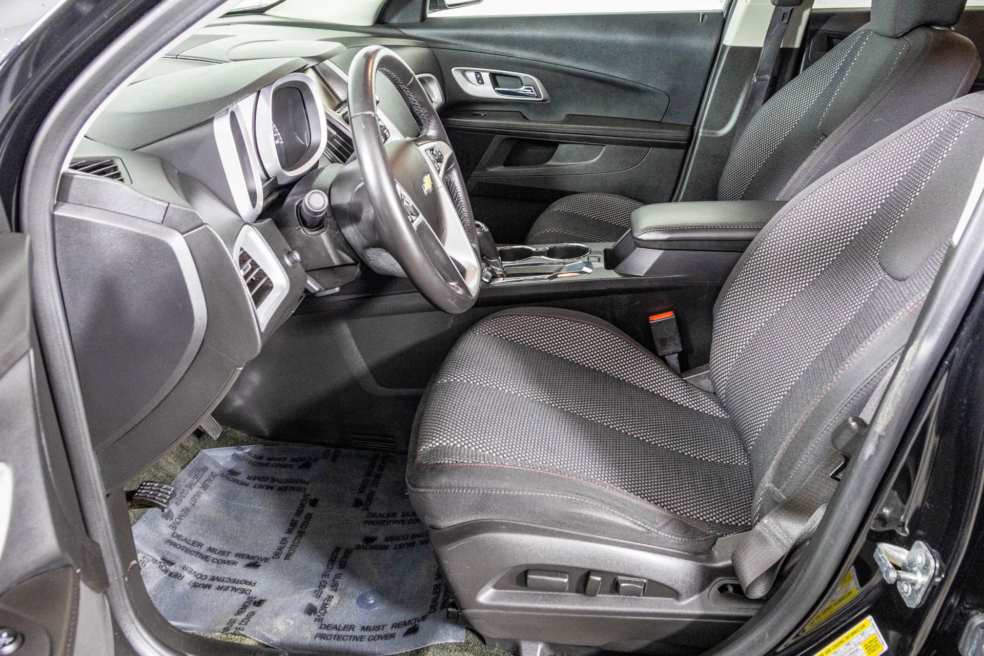 Used 2017 Chevrolet Equinox LT w/ Convenience Package image 21