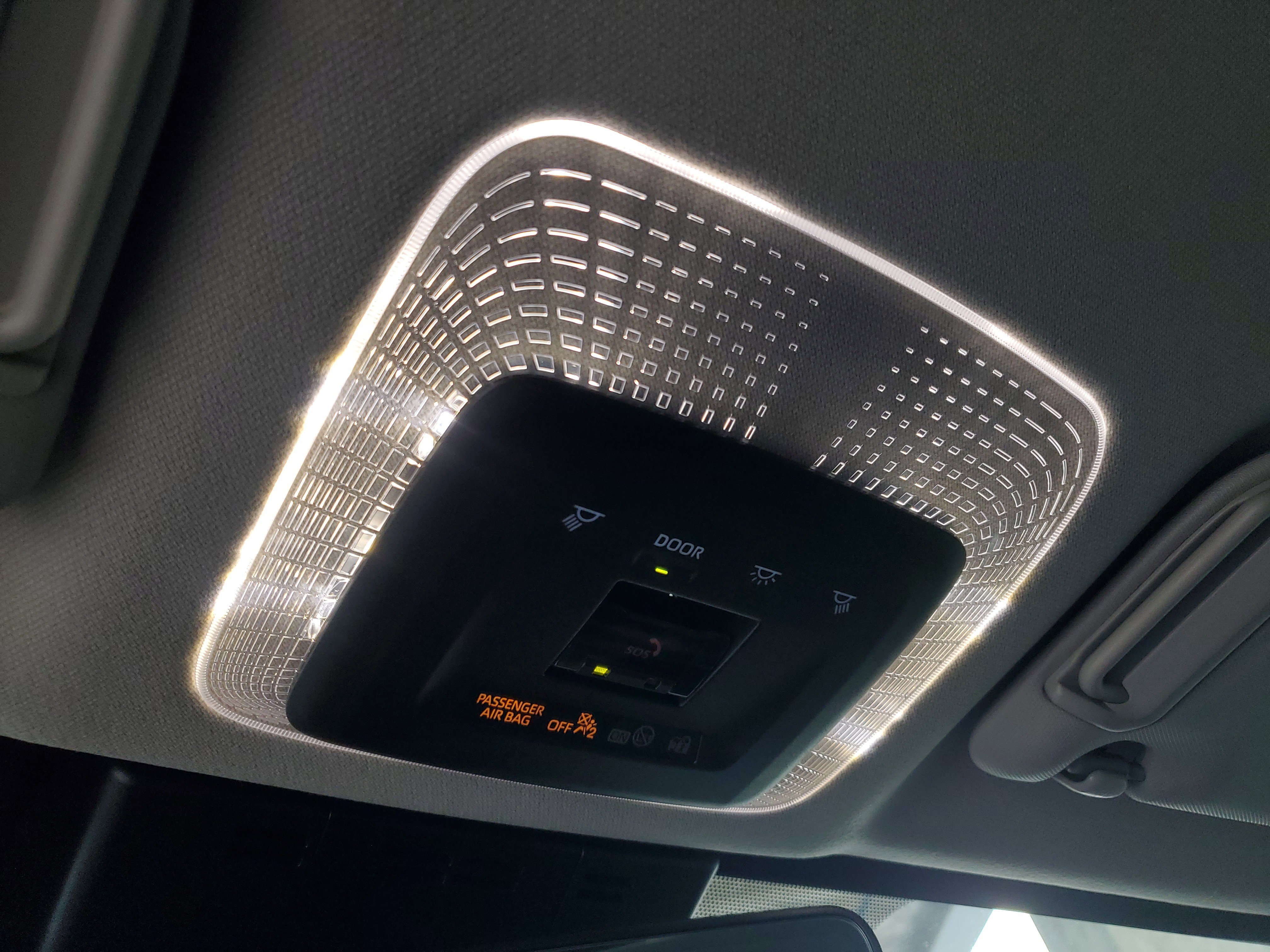 Used 2024 Toyota Prius Prime FWD image 20