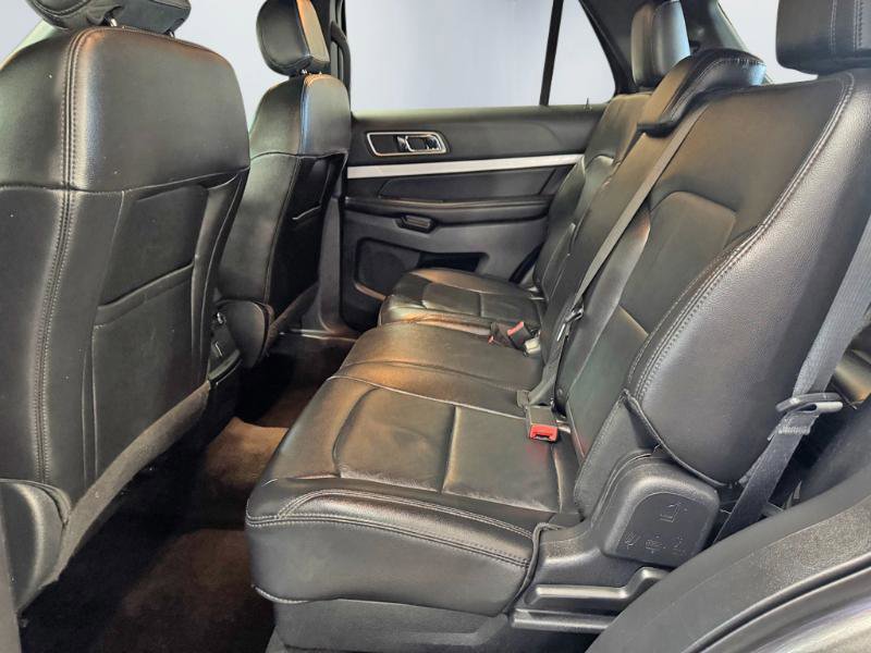 Used 2016 Ford Explorer XLT w/ Equipment Group 202A image 20