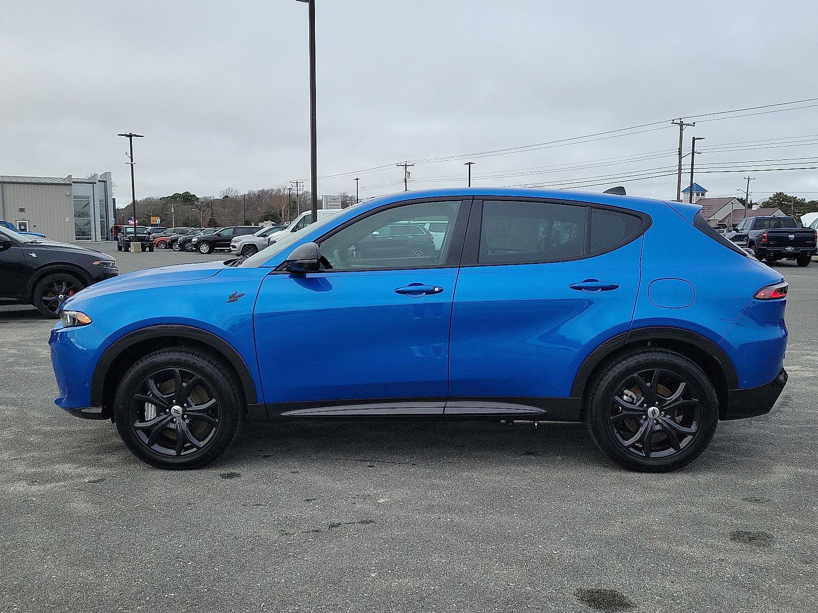 New 2024 Dodge Hornet R/T Plus w/ Tech Pack Plus w/o Parking image 8