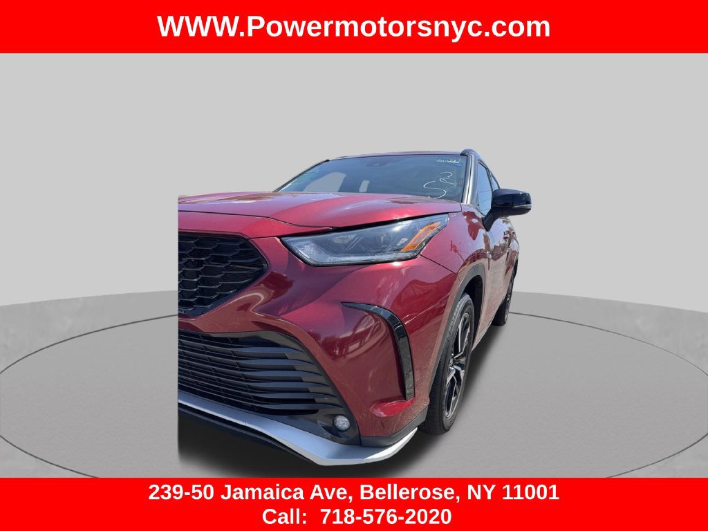 Used 2022 Toyota Highlander XSE FWD image 12