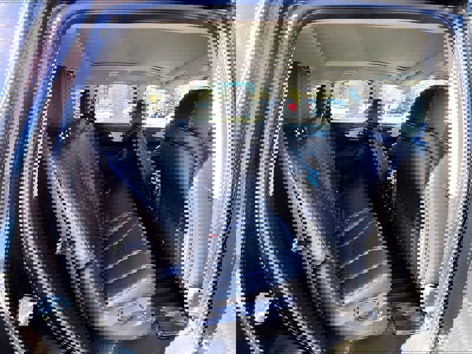 Used 2023 Acura MDX SH-AWD w/ Technology Package image 16