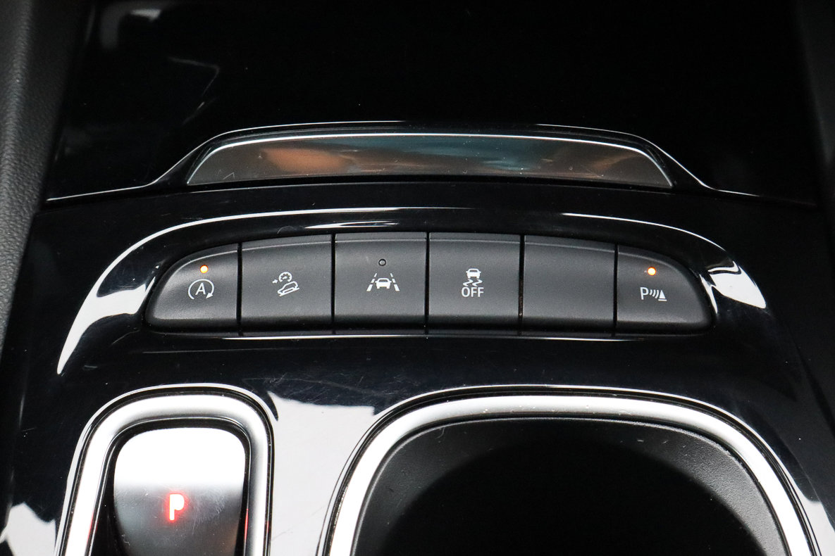 Used 2021 Buick Envision Essence w/ Technology Package I image 22