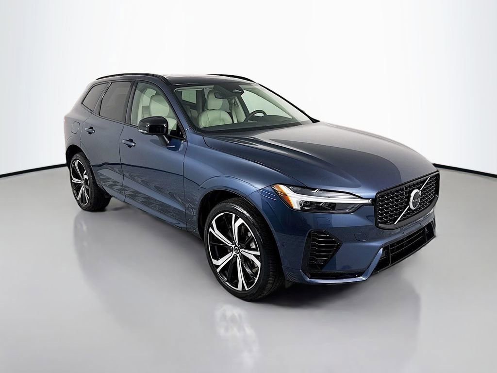 Used 2025 Volvo XC60 T8 Ultra w/ Protection Package Premier image 7