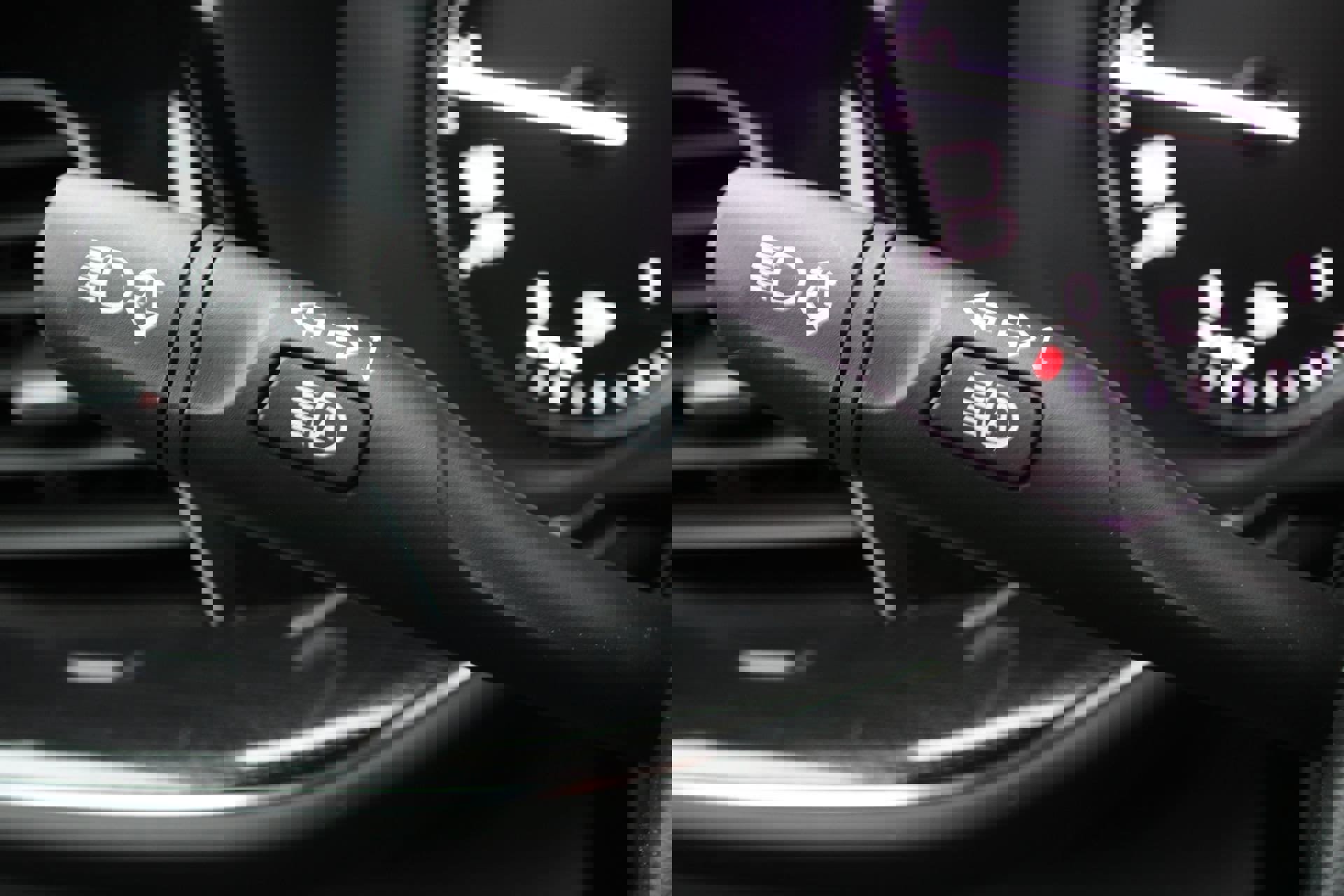 Used 2023 Buick Envision Essence w/ Sport Touring Package image 27