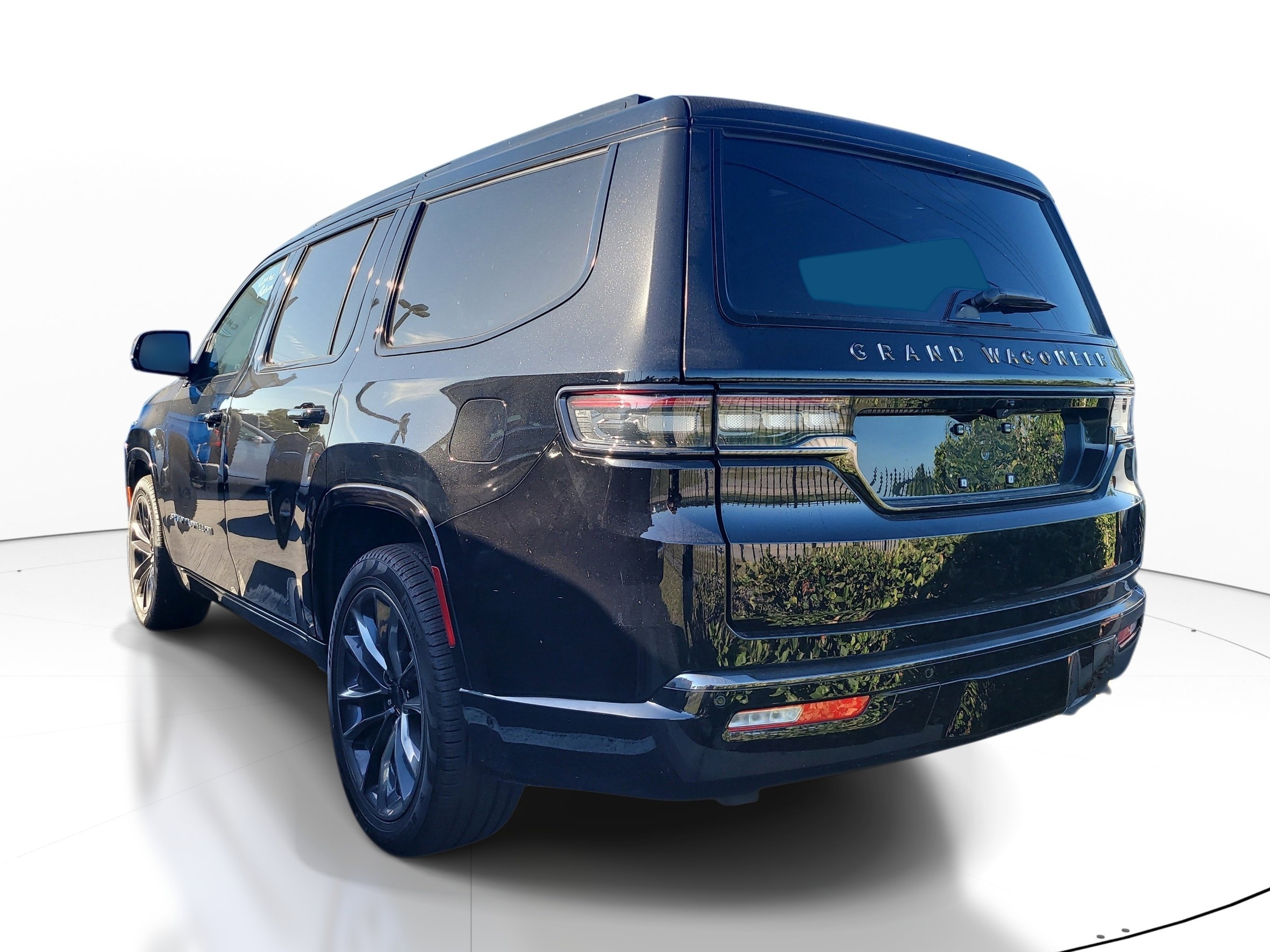 Used 2025 Jeep Grand Wagoneer Series III w/ Rear Seat Video Group 1 image 6