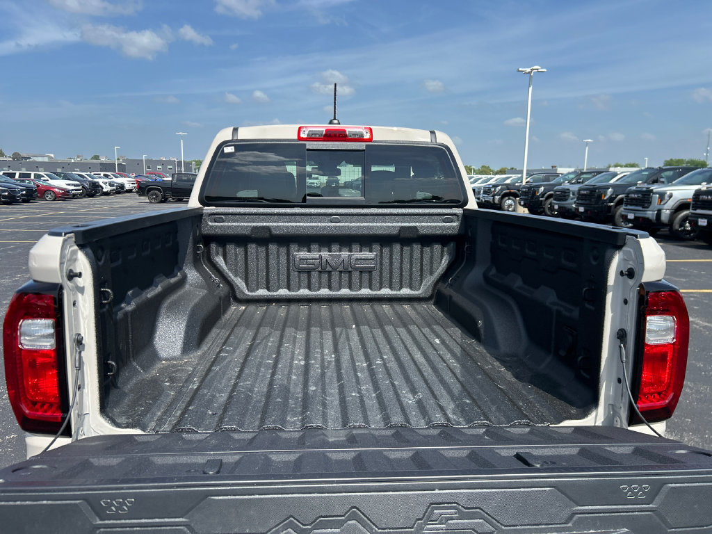 New 2026 GMC Canyon Denali AWD/4WD image 38
