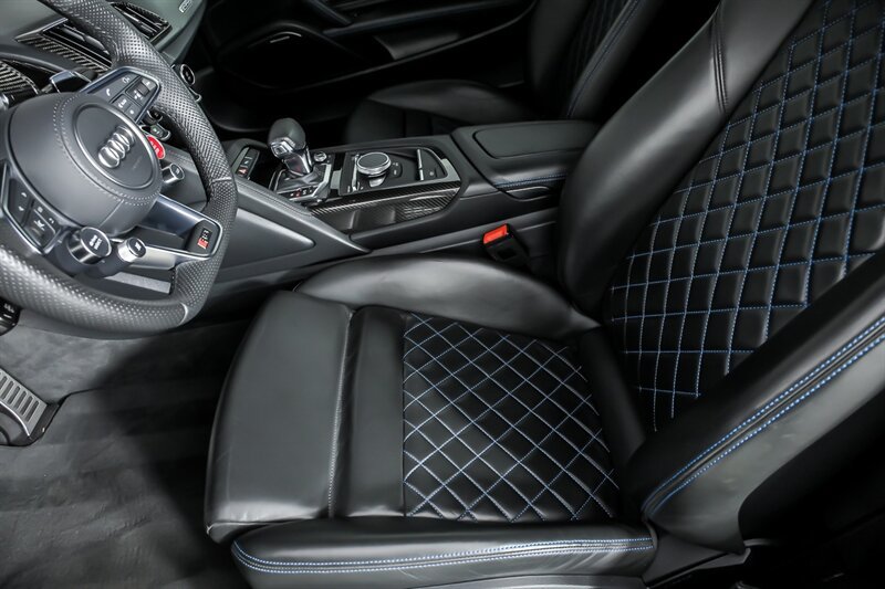 Used 2022 Audi R8 V10 performance AWD/4WD image 24