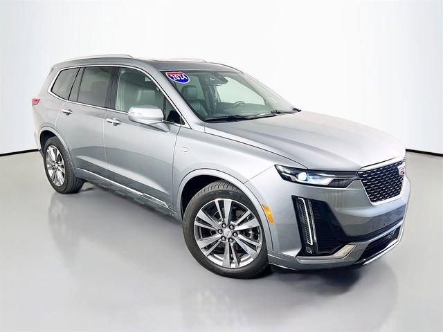 Used 2024 Cadillac XT6 Premium Luxury FWD image 2