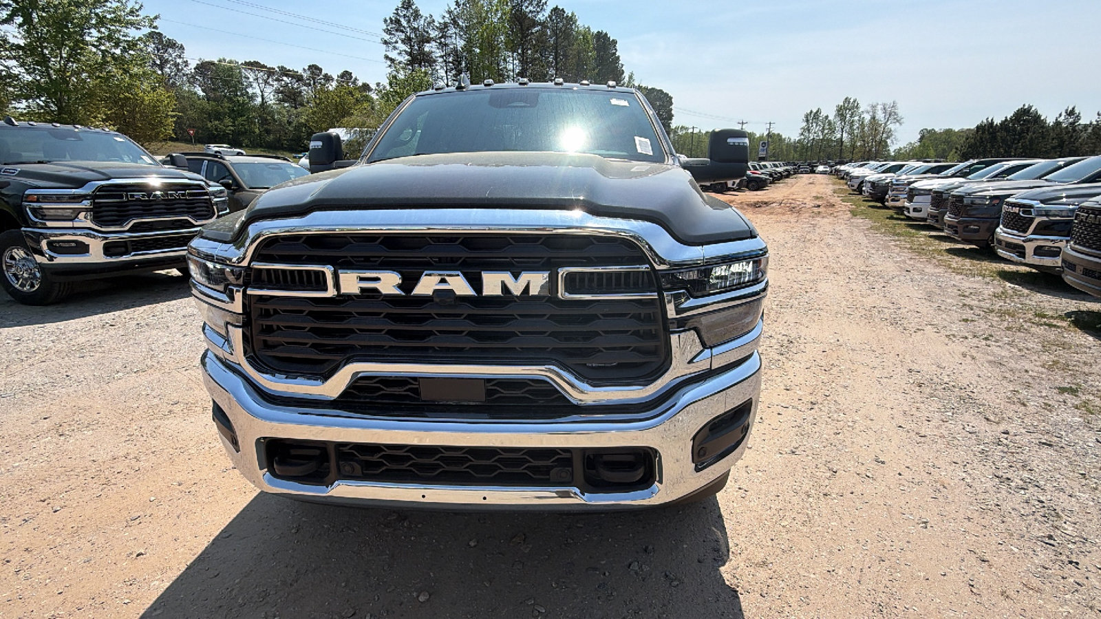 New 2026 RAM 2500 Big Horn AWD/4WD image 3
