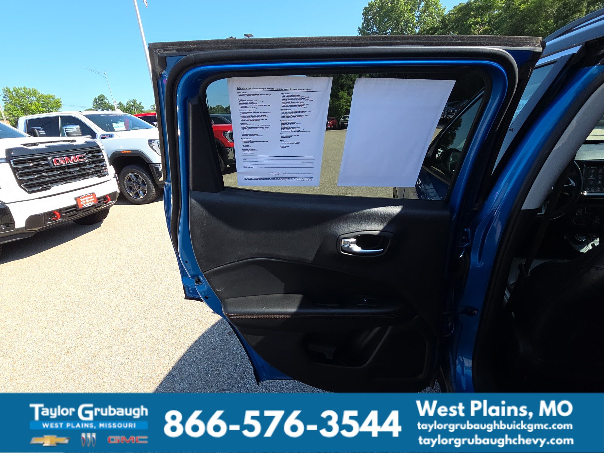 Used 2019 Jeep Compass Limited AWD/4WD image 26