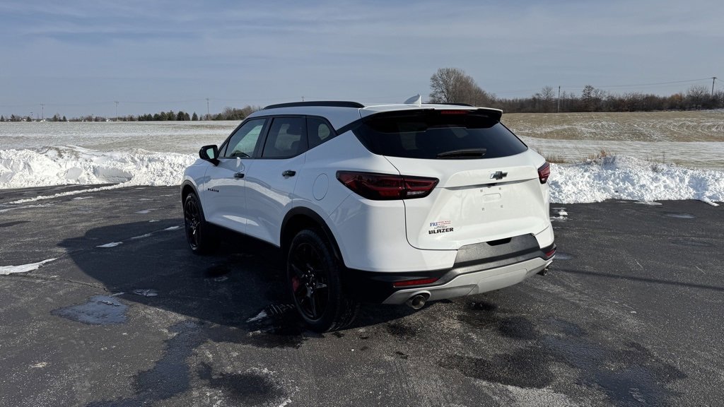 Used 2024 Chevrolet Blazer LT w/ Redline Edition image 5