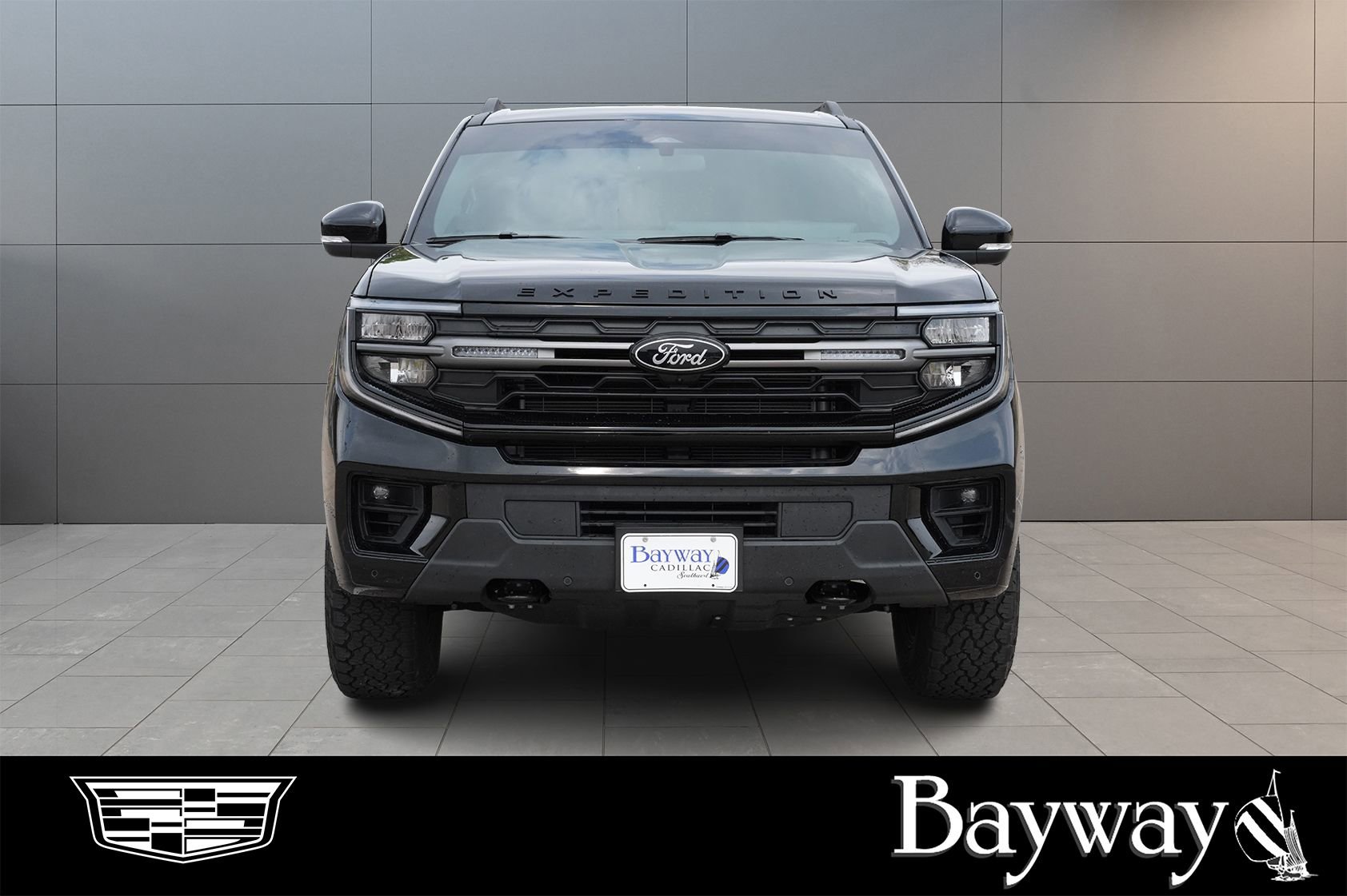 Used 2025 Ford Expedition Tremor image 2