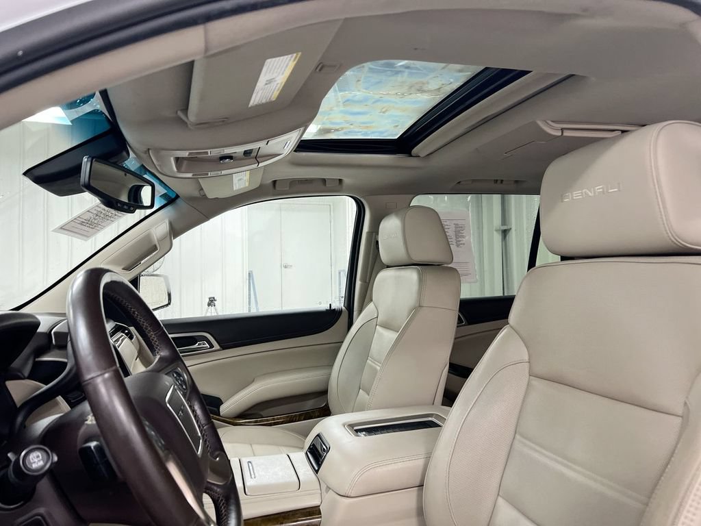 Used 2016 GMC Yukon Denali w/ Open Road Package AWD/4WD image 20