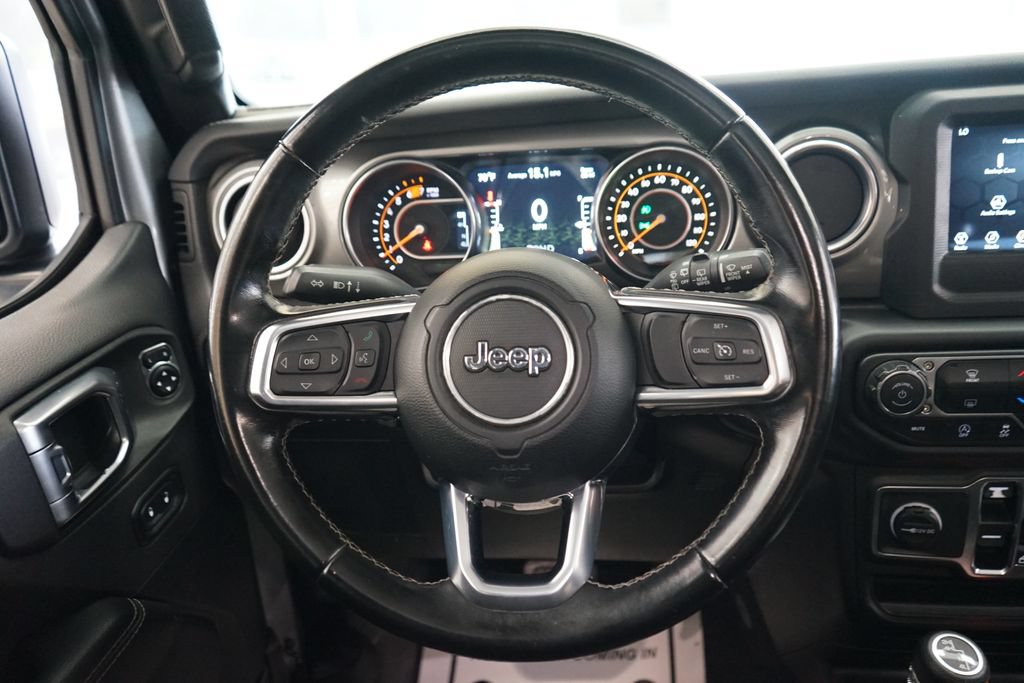 Used 2021 Jeep Wrangler Unlimited Sahara AWD/4WD image 27