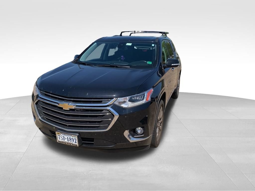 Used 2018 Chevrolet Traverse Premier w/ Driver Confidence II Package FWD image 4