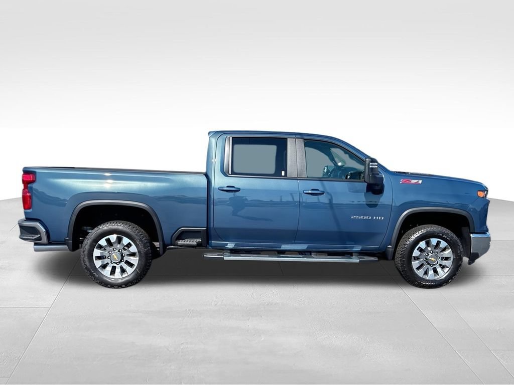New 2026 Chevrolet Silverado 2500 LT w/ Safety Package AWD/4WD image 9