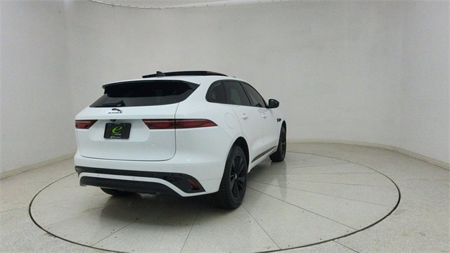 Used 2025 Jaguar F-PACE R-Dynamic S image 69
