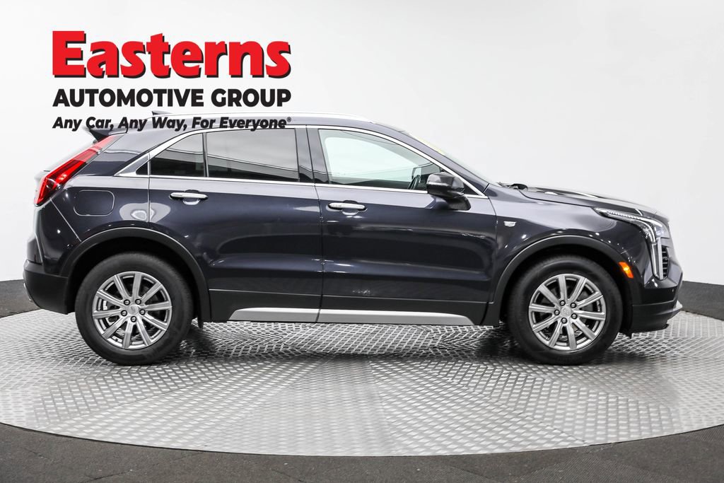 Used 2023 Cadillac XT4 Premium Luxury FWD image 4