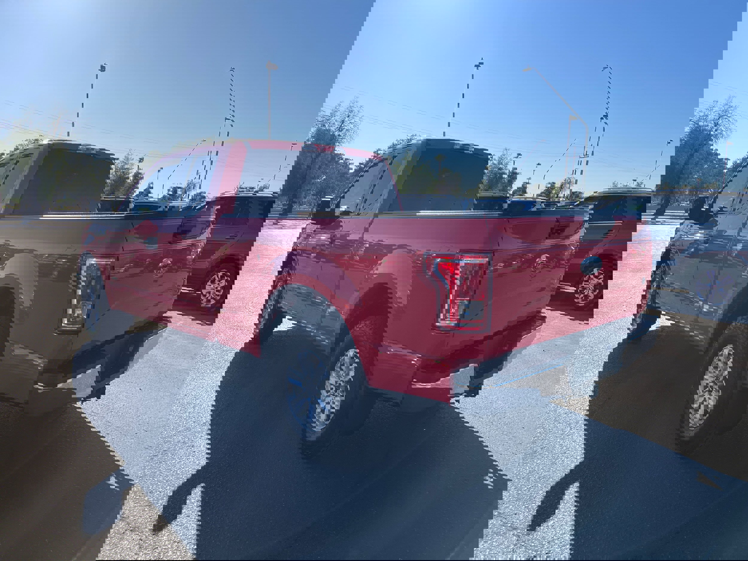 Used 2017 Ford F150 XLT image 3