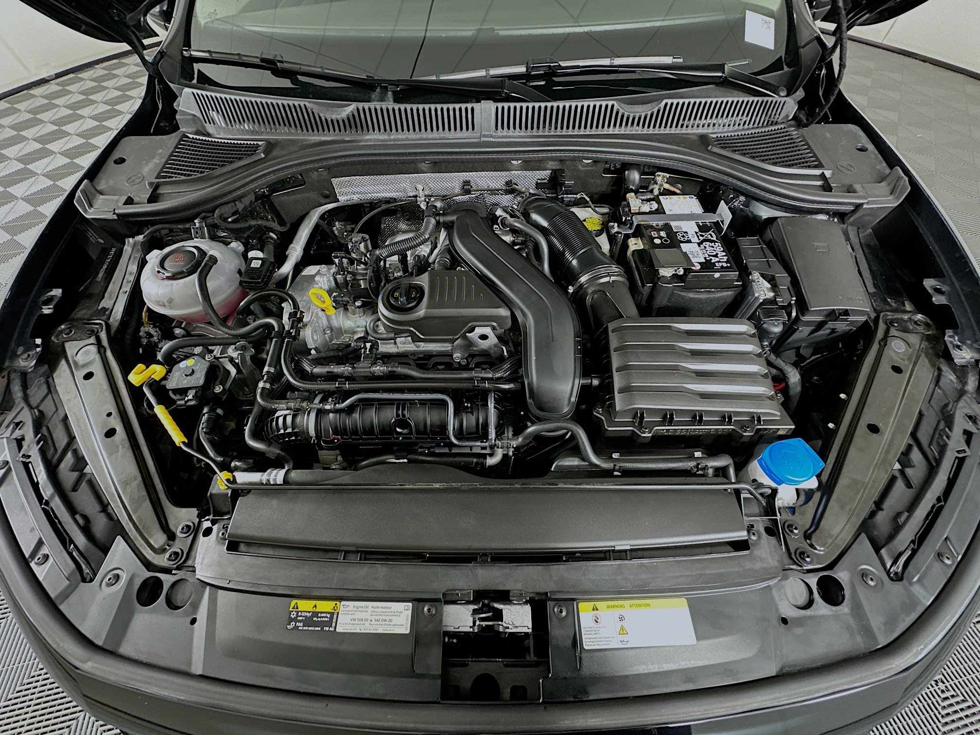 Used 2025 Volkswagen Jetta SE image 18