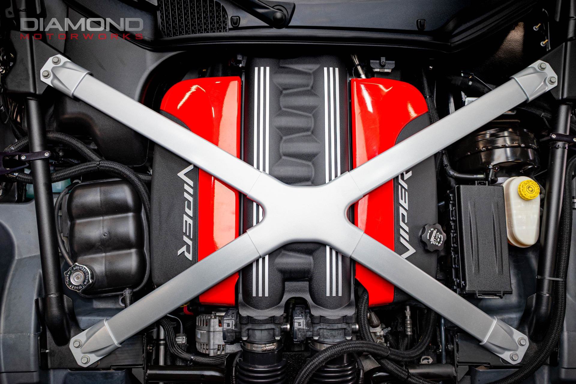 Used 2014 SRT Viper GTS RWD image 22