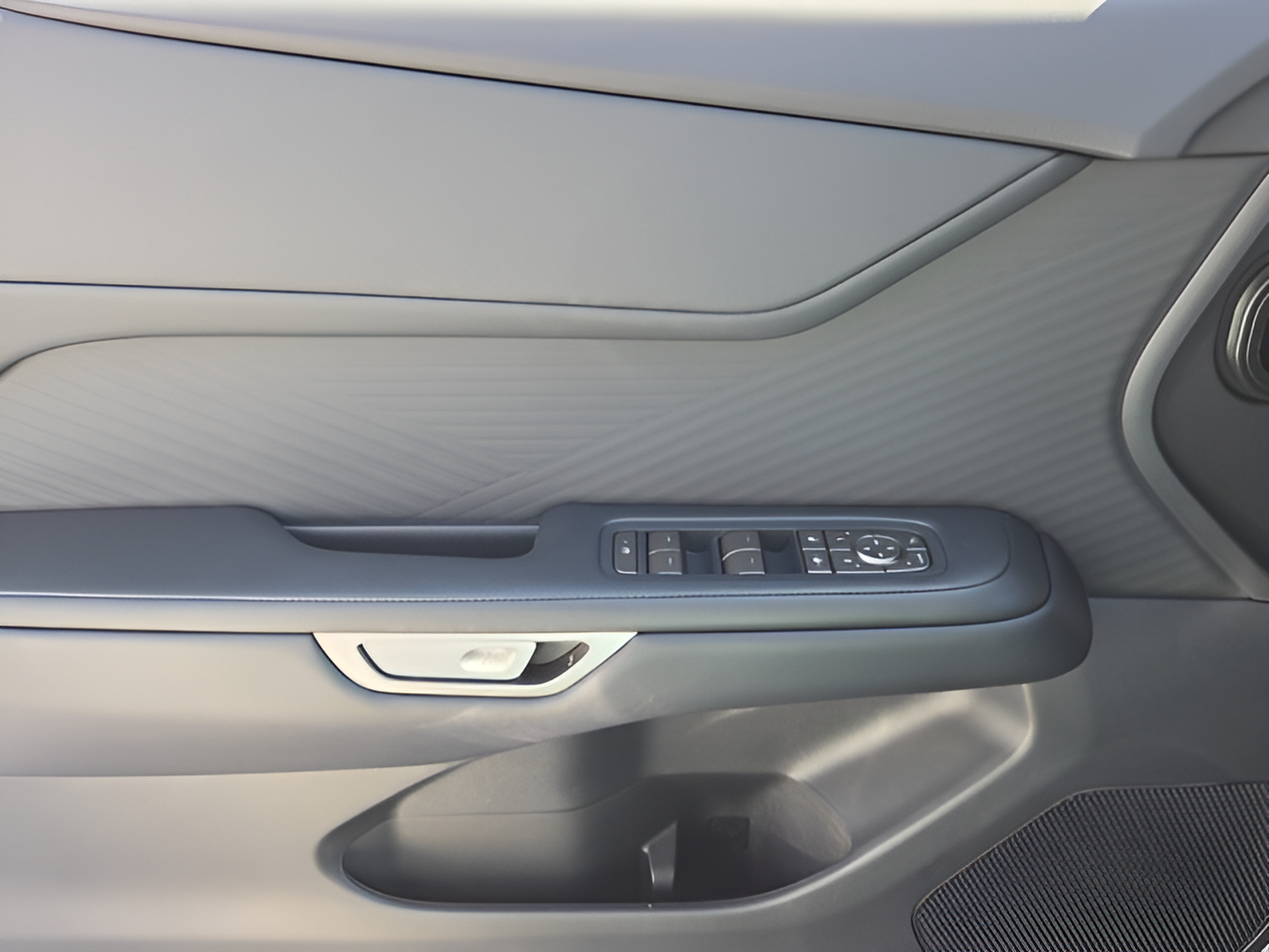 New 2026 Lexus ES 350h FWD image 30