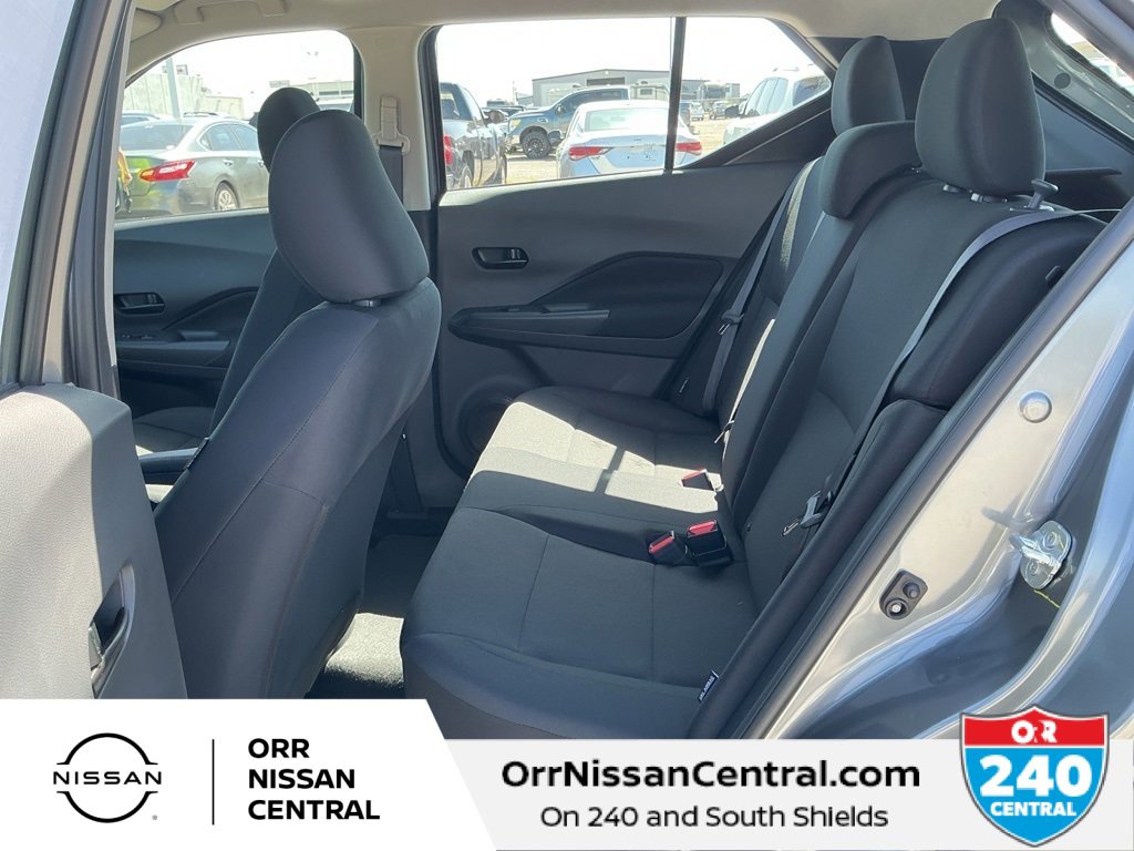 New 2025 Nissan Kicks Play S image 13