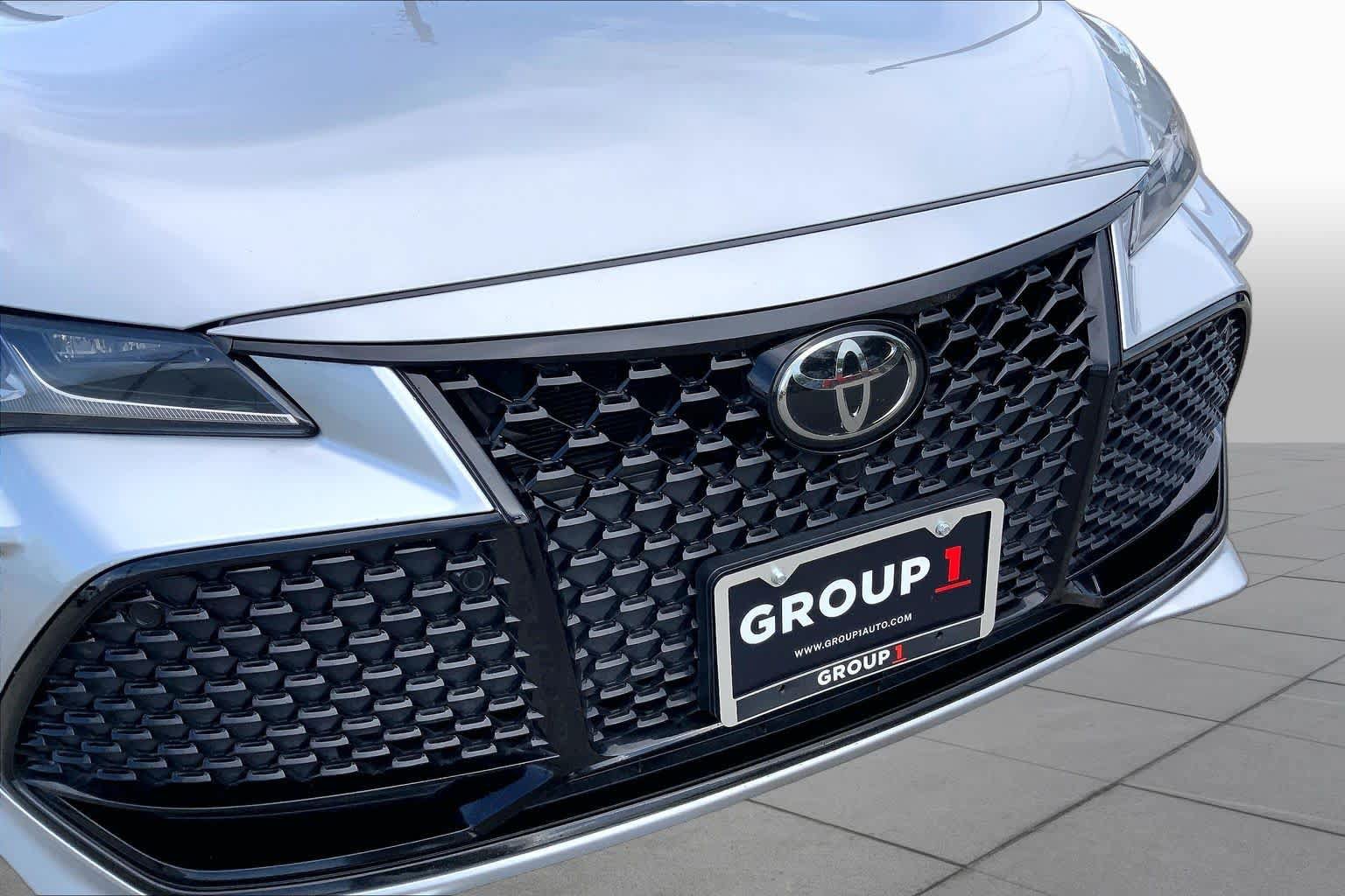 Used 2021 Toyota Avalon Touring FWD image 30