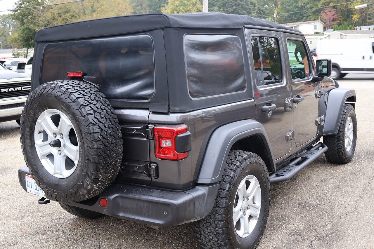 Used 2018 Jeep Wrangler Unlimited Sport S AWD/4WD image 9