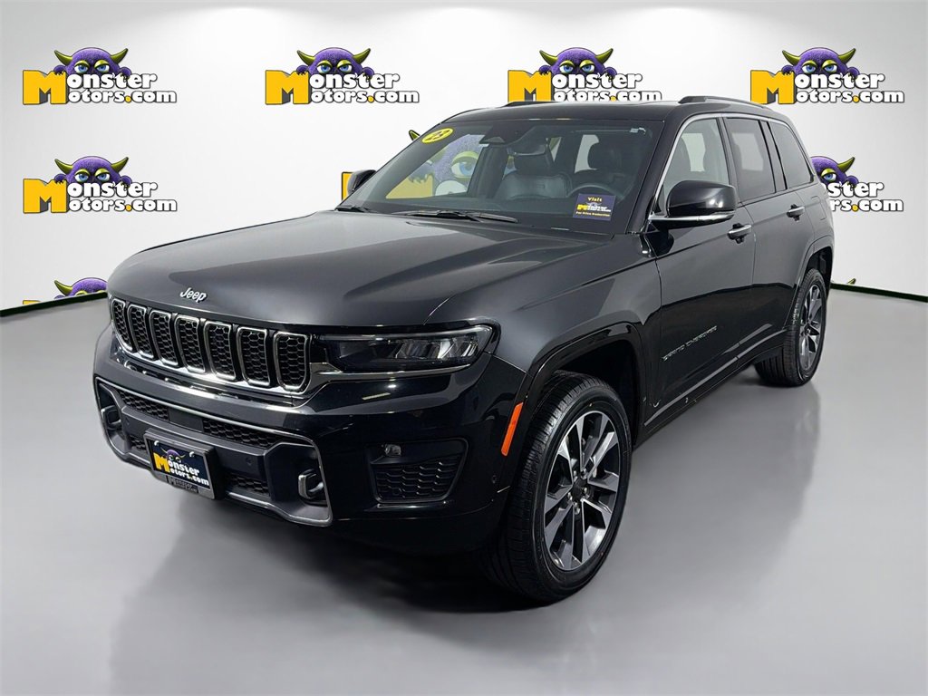 Used 2023 Jeep Grand Cherokee Overland image 1
