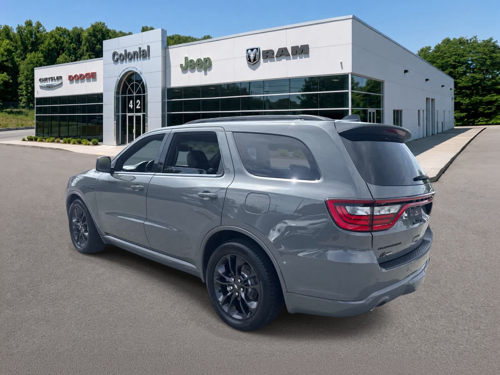 Used 2023 Dodge Durango R/T AWD/4WD image 3