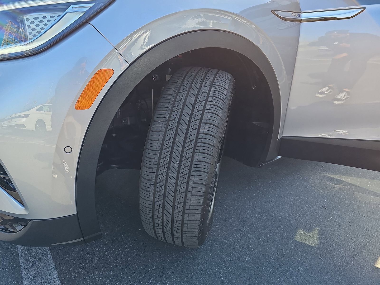 Used 2023 Volkswagen ID.4 Pro S image 32