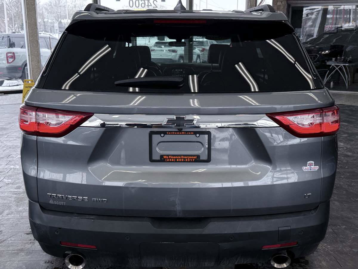 Used 2019 Chevrolet Traverse LT AWD/4WD image 16
