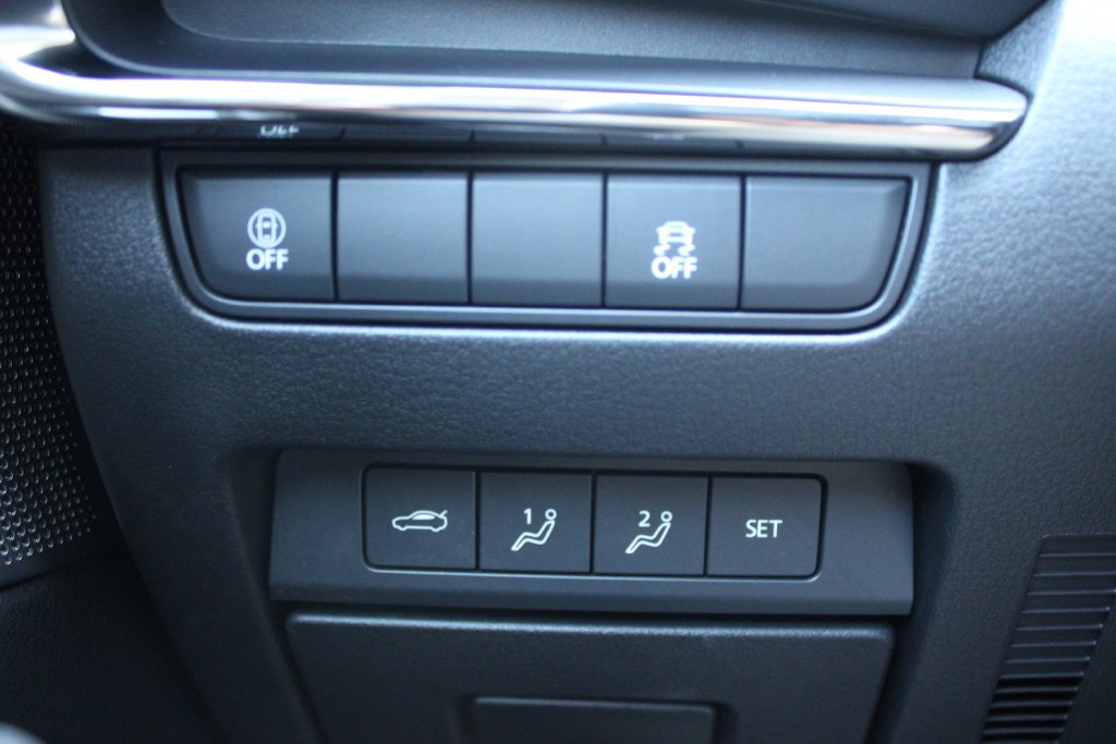 Used 2021 MAZDA MAZDA3 s AWD/4WD image 27