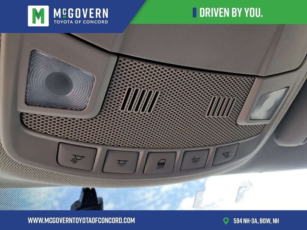 Used 2014 Ford Fusion SE w/ Equipment Group 201A FWD image 24