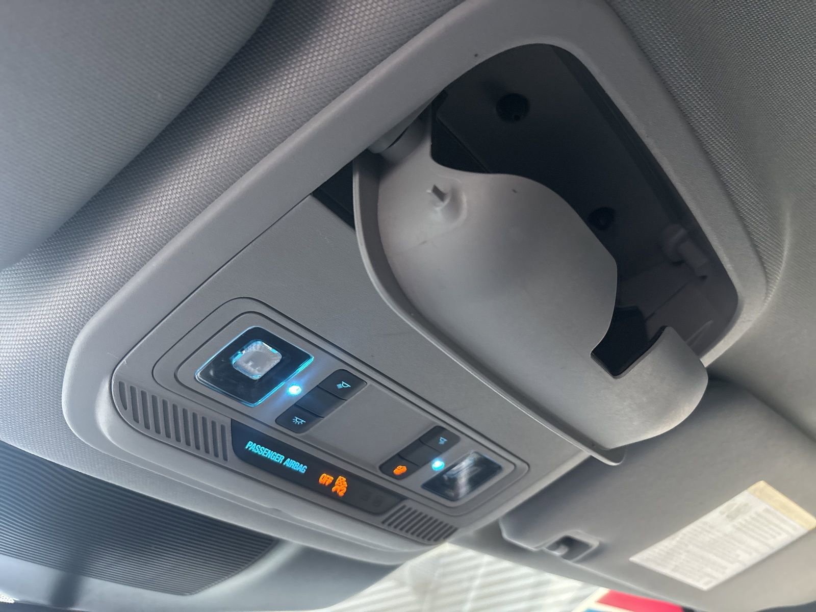 Used 2021 Ford Explorer XLT w/ Equipment Group 202A image 33