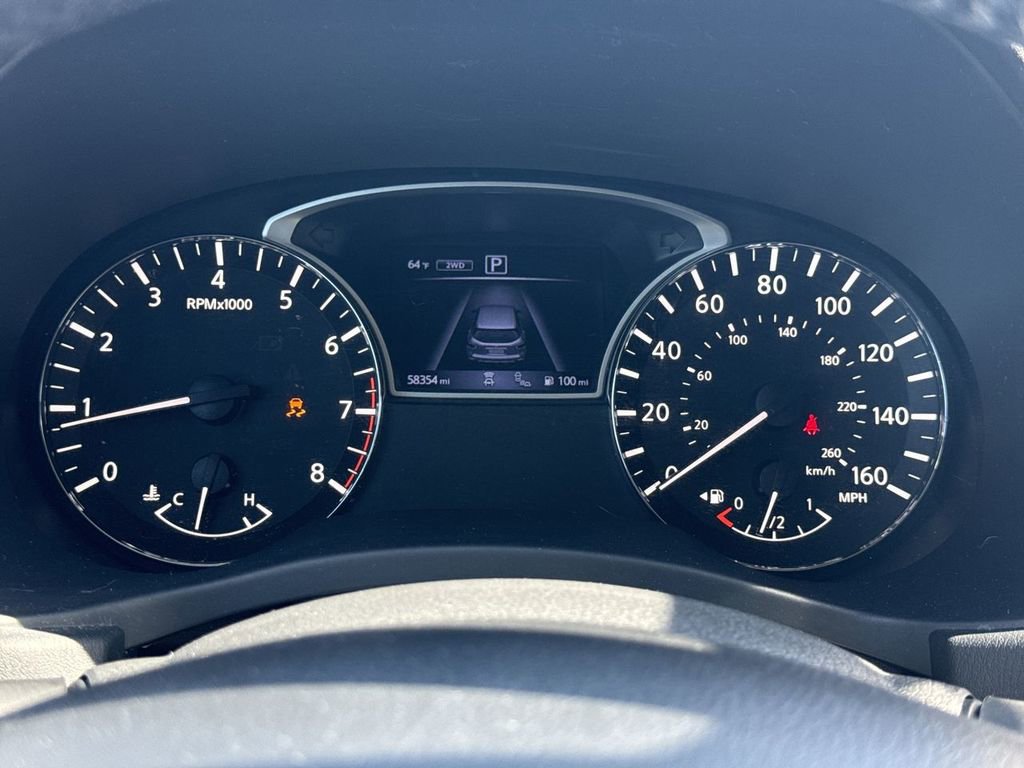 Used 2020 Nissan Pathfinder SV image 25