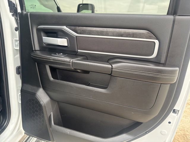 Used 2024 RAM 2500 Big Horn image 26
