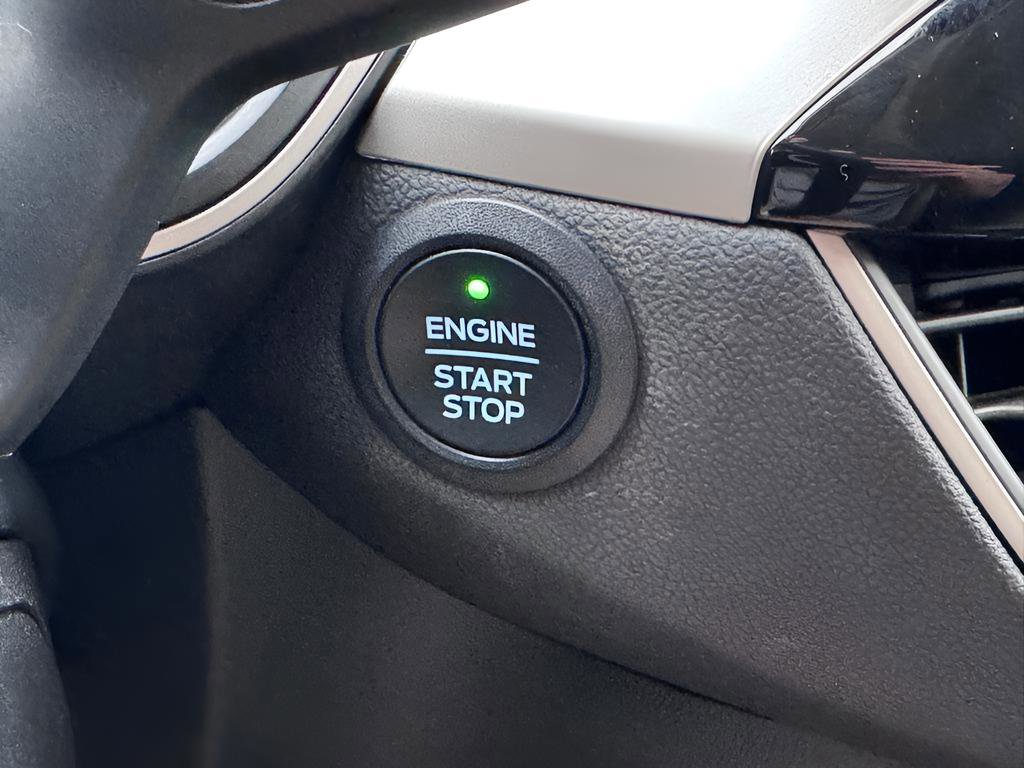 Used 2022 Ford Escape SE w/ Convenience Package image 26