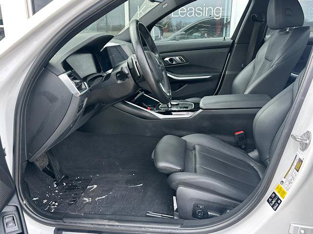 Used 2019 BMW 330i xDrive Sedan w/ Convenience Package image 13