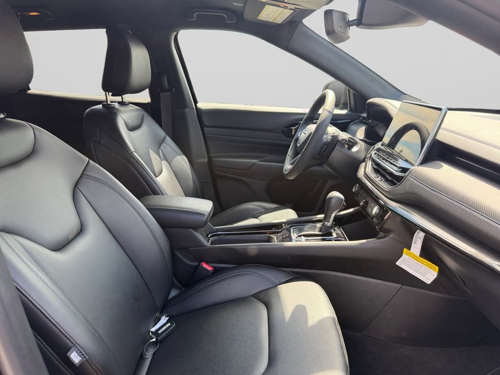 New 2026 Jeep Compass Limited AWD/4WD image 17