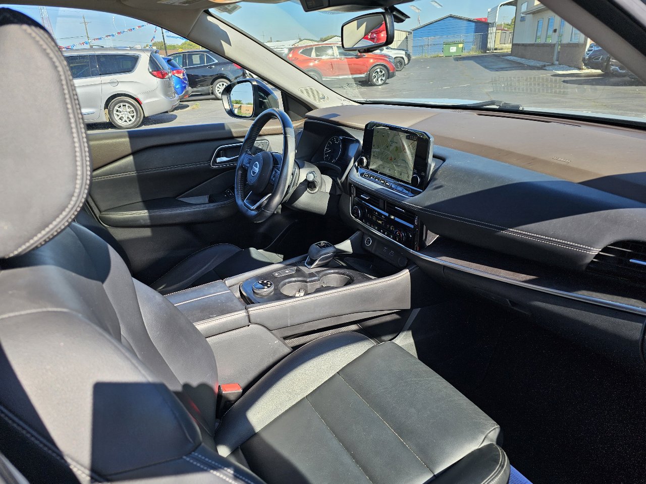 Used 2021 Nissan Rogue SL w/ Premium Package image 25