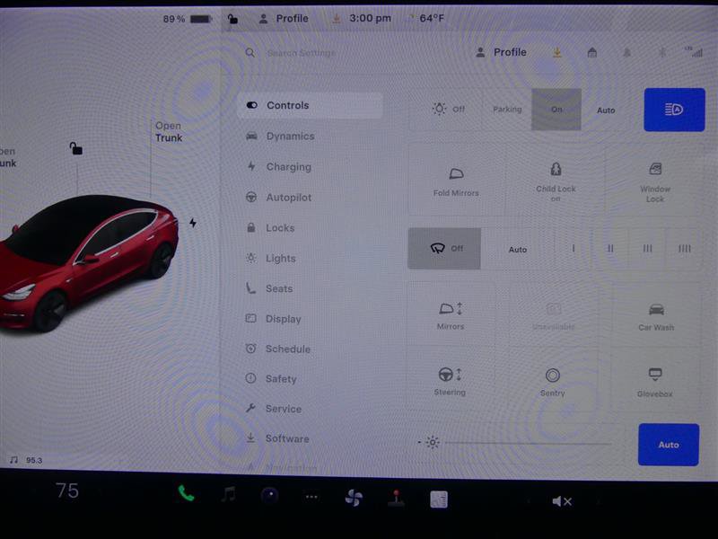 Used 2019 Tesla Model 3 Standard Range Plus image 11