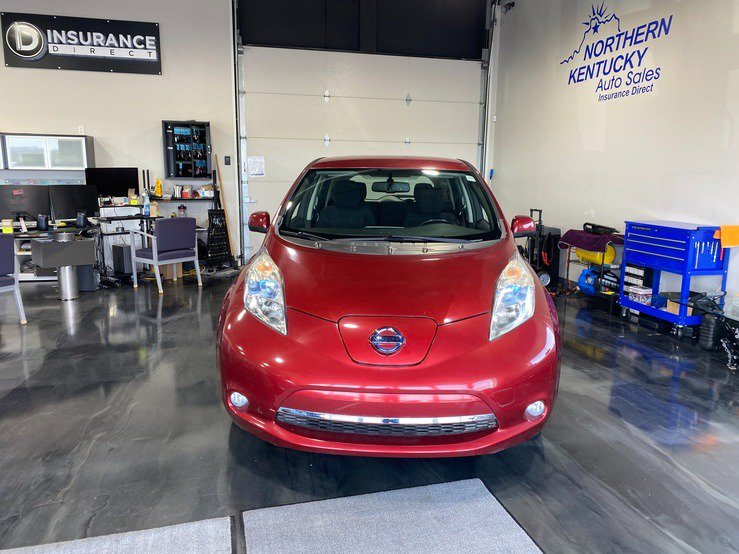 Used 2013 Nissan Leaf SV w/ LED & Quick Charge Pkg FWD image 2