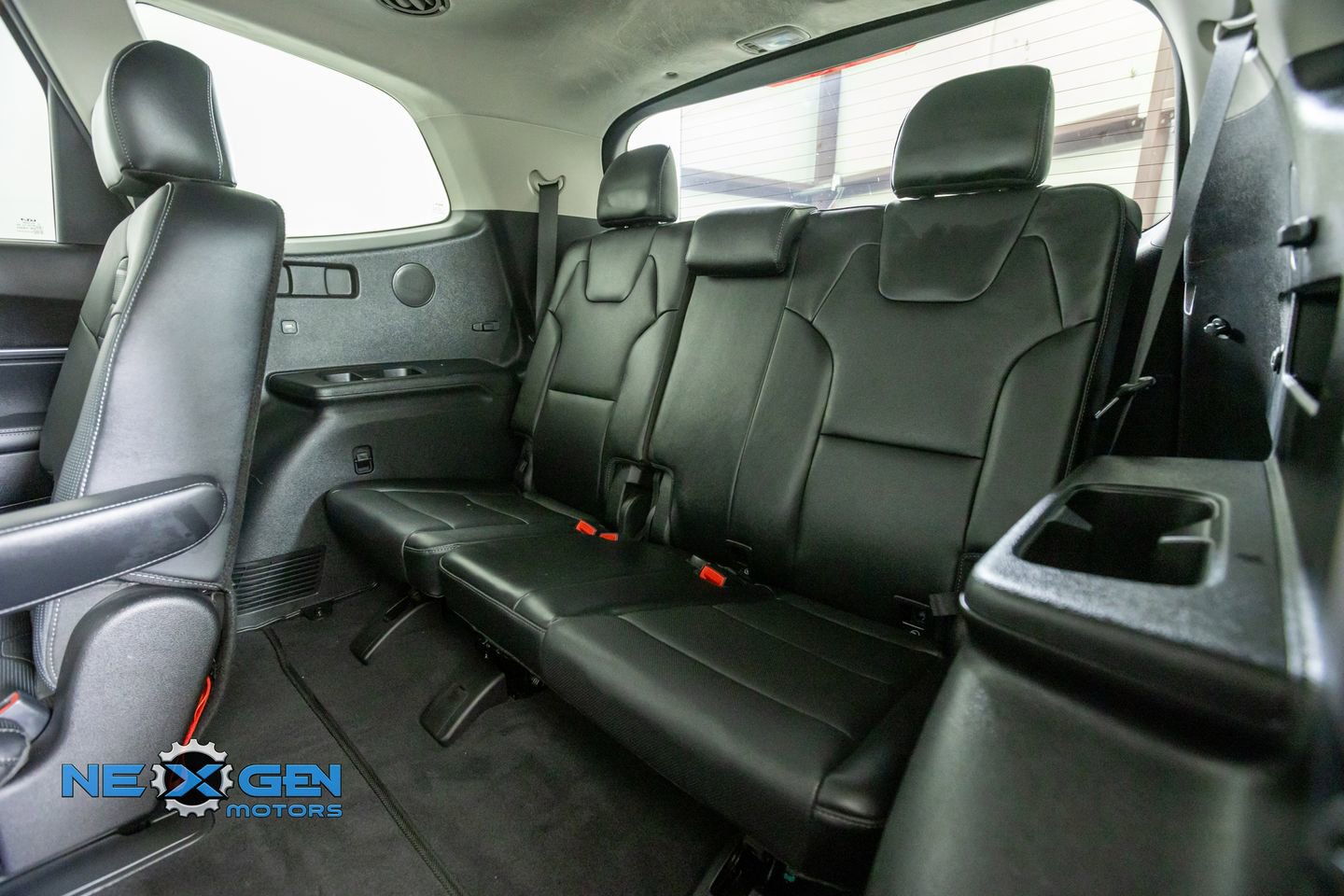 Used 2022 Kia Telluride SX w/ SX Prestige Package AWD/4WD image 29