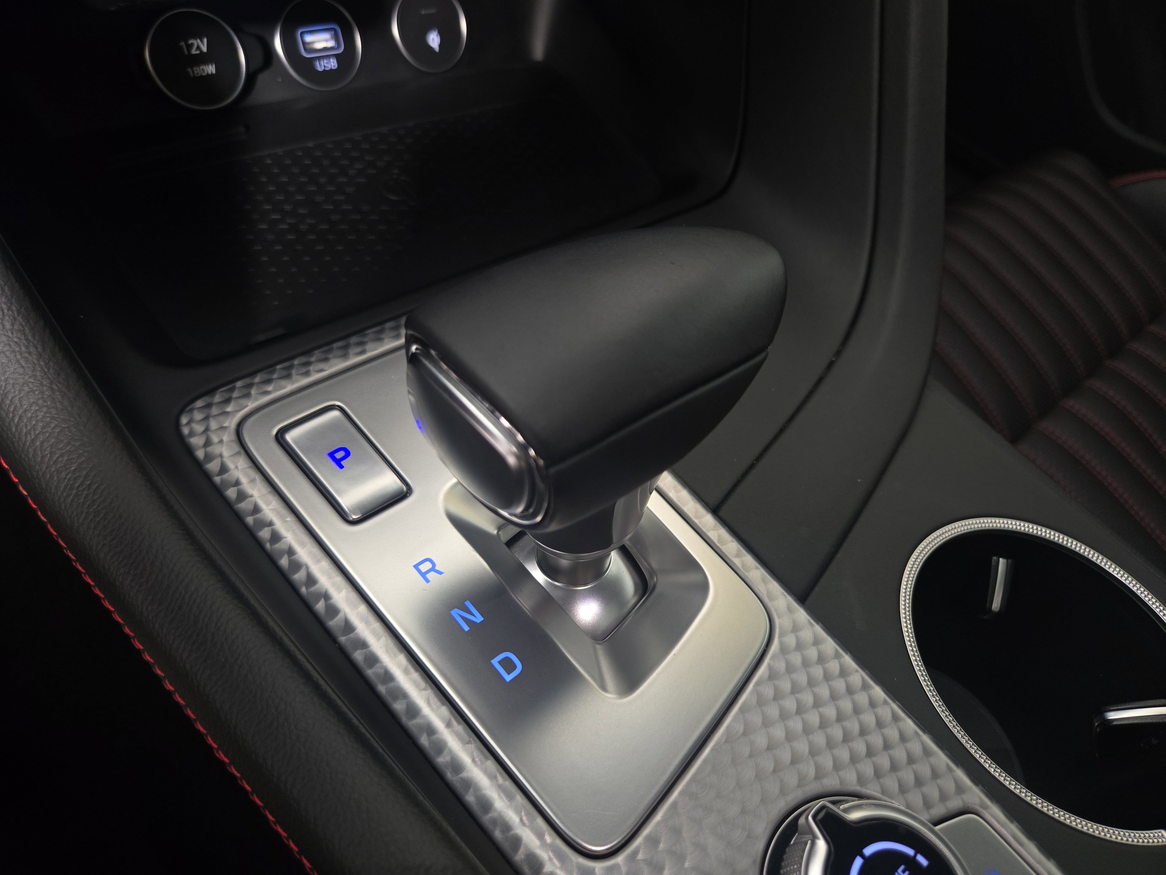 Used 2023 Genesis G70 2.0T w/ Sport Prestige Package RWD image 25