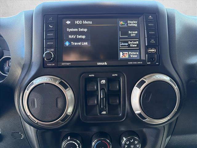Used 2016 Jeep Wrangler Unlimited Sahara image 18