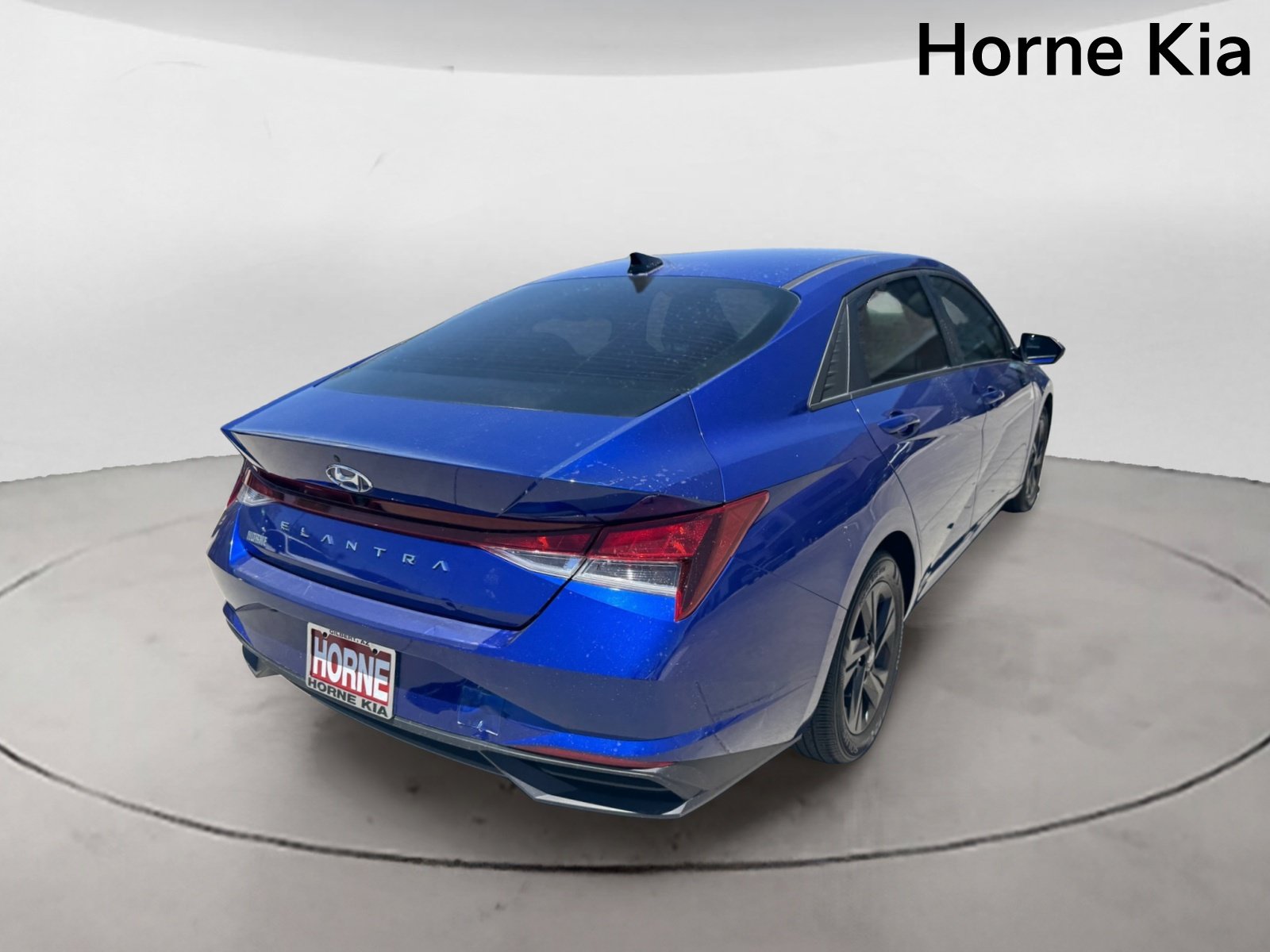 Used 2023 Hyundai Elantra SEL FWD image 4