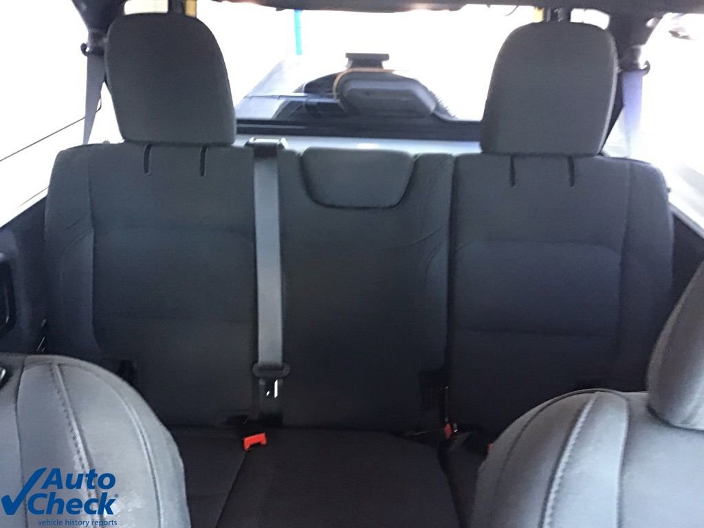 Used 2023 Jeep Wrangler Sport S image 17